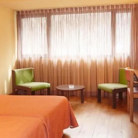 圣埃洛伊酒店 3* Sant Julià de Lòria